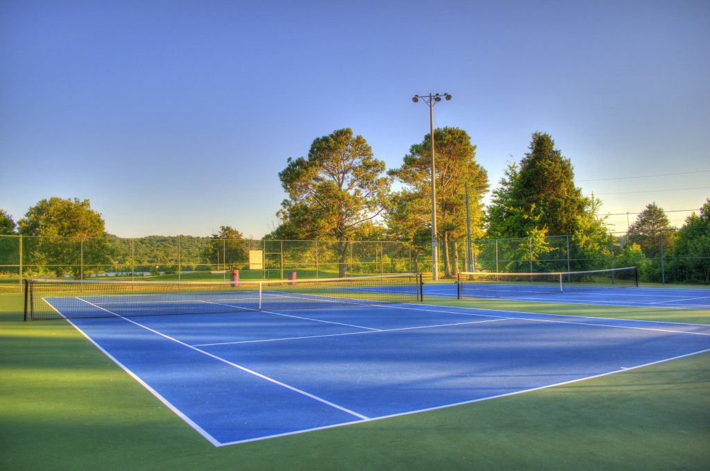 tenis-courts-1-2-resize-1024x679